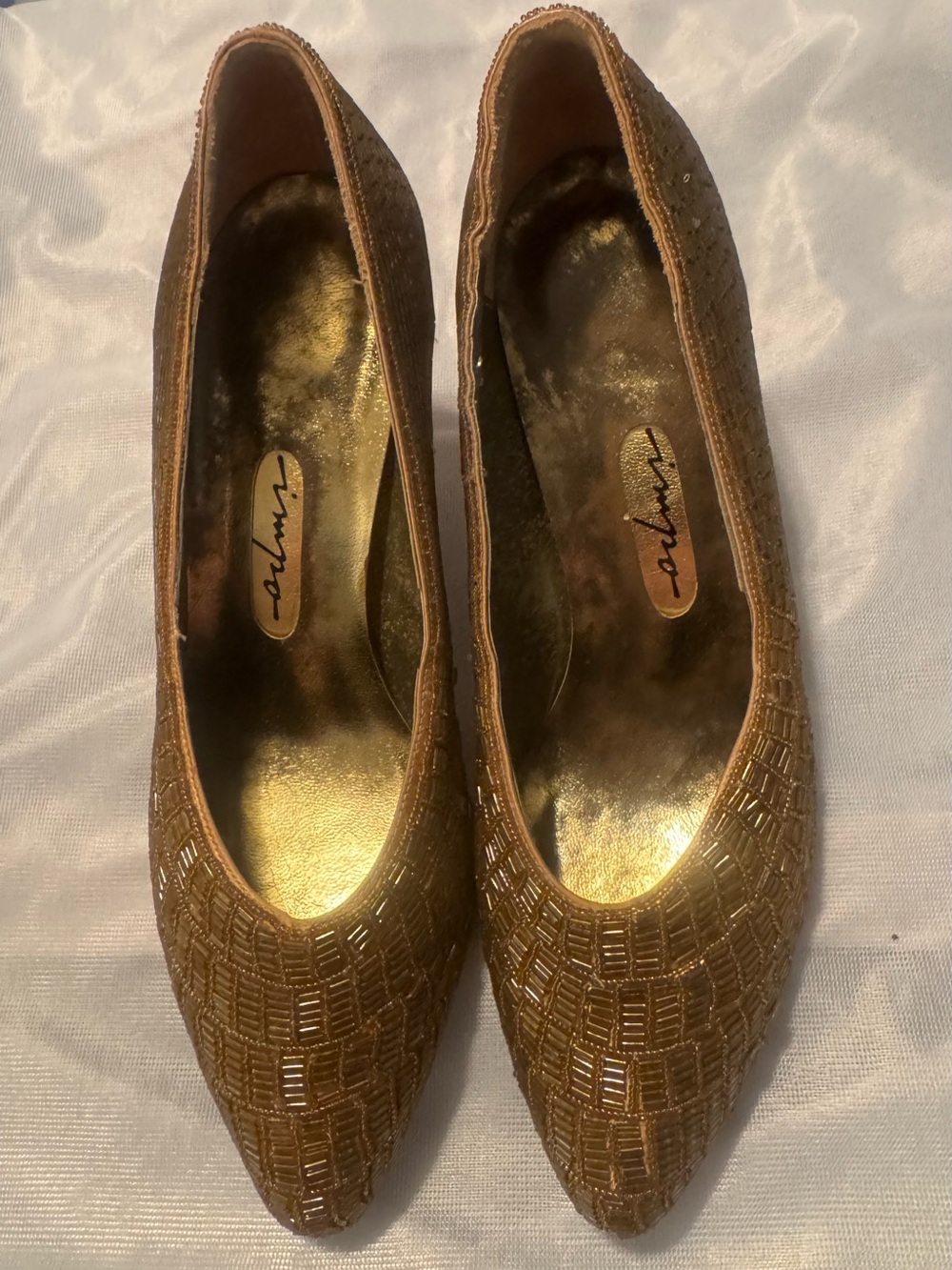 Women's Metallic Bronze Beaded Pointed Heals size 8.5